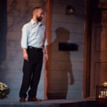 BWW Review: Warm and Wistful Comedy Explores Family Bonds