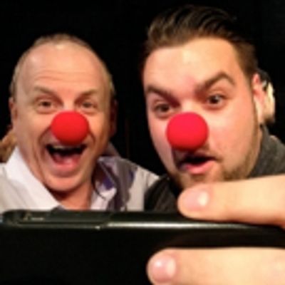 Photo Flash: Cast of BULLETS OVER BROADWAY Tour Clowns Backstage at 39 STEPS