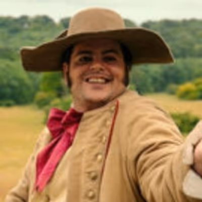 VIDEO: Josh Gad Dishes on BEAUTY & THE BEAST; Reveals 'Dream' Disney Role