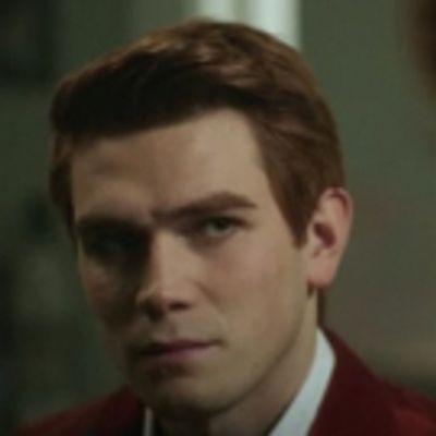 VIDEO: Sneak Peek - 'To Riverdale and Back Again' on RIVERDALE; Molly Ringwald Guests