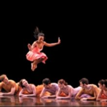 BWW Review: Celebrating the Past and Future of PAUL TAYLOR AMERICAN MODERN DANCE
