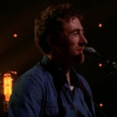 VIDEO: Jamie Lawson Performs 'Wasn't Expecting That' on LATE LATE SHOW