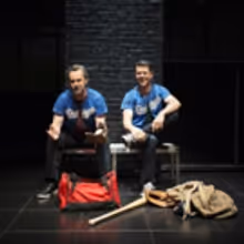 Review Roundup: Matthew Perry's THE END OF LONGING Opens in London
