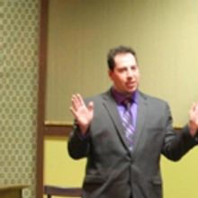 THE TWO MEDIUMS Returning to Two Muses Theatre This Halloween Weekend