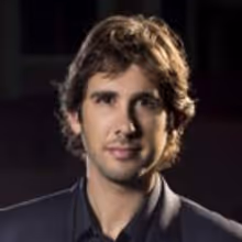 Review Roundup: Josh Groban Takes 'Stages' Broadway Covers Album on Tour with Lena…