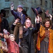 BWW Review: DCPA CHRISTMAS CAROL Welcomes New Scrooge