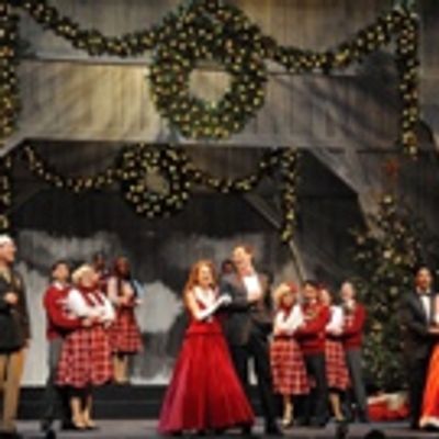 BWW Review: FAC's Dream of a WHITE CHRISTMAS