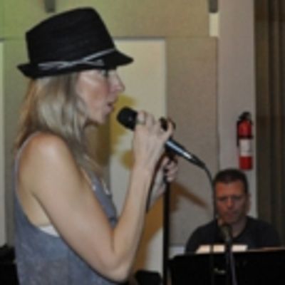 Photo Coverage: Debbie Gibson &amp; More Rehearse for ROCKERS ON BROADWAY