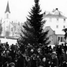 100th Anniversary Holiday Tree Lighting Kicks Off Winter Traditions in Harbor Springs