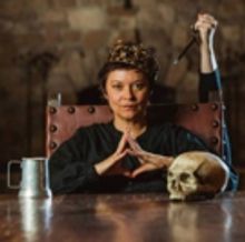 BWW Review: CHICKSPEARE Moves, Audience Laughs, Comedy Wins