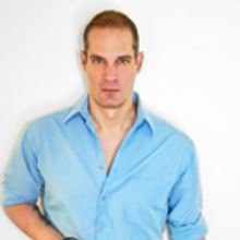 'Successor to Harry Houdini' to Bring Off-Broadway Hit to Houston