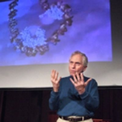 BWW Review: DISINHERIT THE WIND Takes on Richard Dawkins in an Emotionally Blighted Play of Ideas