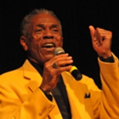 Photo Flash: Andre De Shields and More Celebrate 15 Years of Marcia Pendelton&#039;s Walk Tall Girl Productions