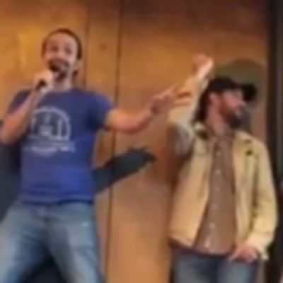 STAGE TUBE: Fans and LES MISERABLES Cast Member Compete for HAMILTON CD at #Ham4Ham's First Sing-Along