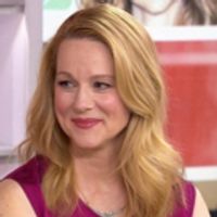 VIDEO: Laura Linney Explains Origin of Alternating 'LITTLE FOXES' Roles with Co-Star Video
