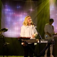VIDEO: Shura Performs 'Touch' on LATE LATE SHOW Video