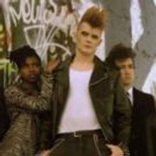 BWW Review: The Rise and Fall of the Revolutionary Spirit in BLOODY POETRY