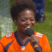 STAGE TUBE: Behind the Scenes - IF/THEN's LaChanze Sings National Anthem at Broncos…
