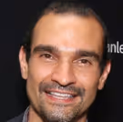 Javier Munoz to Receive 2016 Hispanic Organization of Latin Actors HOLA Award