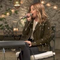 VIDEO: Ashley Tisdale Reunites with HIGH SCHOOL MUSICAL Co-Star for Special… Video