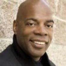 Alonzo Bodden Comes to Flappers Comedy Club Burbank This Weekend
