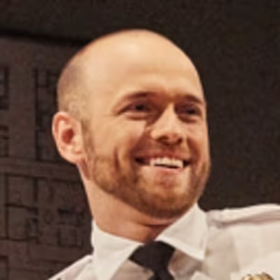 BWW Review: LOBBY HERO AT 4TH Wall Theatre Company