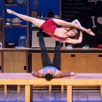 BWW Review: THE 7 FINGERS (LES 7 DOIGTS) Wins Hearts of Audiences with Cuisine & Confessions
