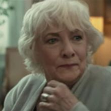 VIDEO: First Look - Betty Buckley Stars in New M. Night Shyamalan Drama SPLIT