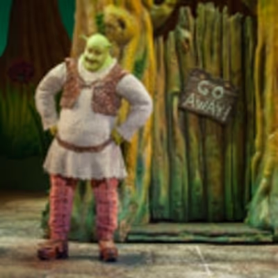 BWW Feature: SHREK THE MUSICAL Opens with GALA PERFORMANCE at MasterCard Theaters