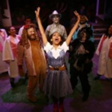 BWW Review: PANTO WONDERFUL WIZARD Gets Silly at Stages Repertory Theatre