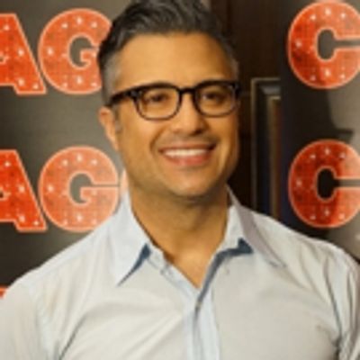 Photo Flash: CHICAGO&#039;s Next Leading Man, Jaime Camil, Meets the Press!