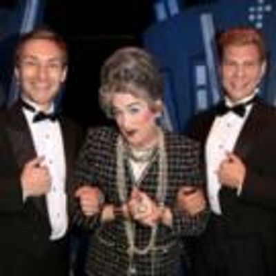 Photo Coverage: Mrs. SMITH&#039;S BROADWAY CAT-TACULAR Meets the Press!