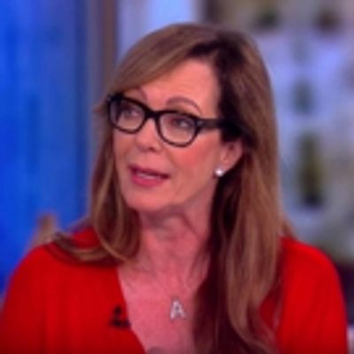 VIDEO: Allison Janney Talks Relevancy of Broadway's 'SIX DEGREES' in Today's Times