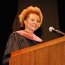 STAGE TUBE: See Dr. Leslie Uggams' Full Speech at UConn's Graduation