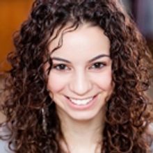 Comedian Liz Miele to Headline Today Night Laugh Lounge Series at The Garage