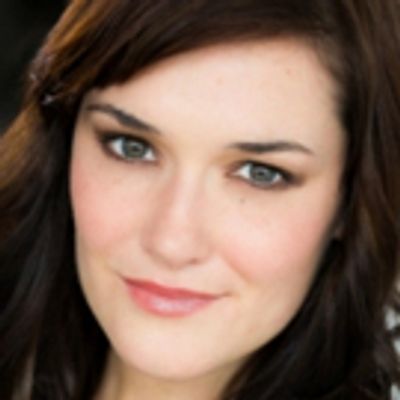 VIDEO: WICKED's Christine Dwyer Defies Gravity For President Obama at Hannover Messe