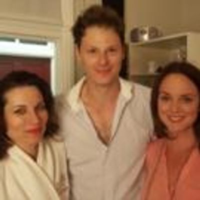 Photo Flash: Melissa Errico Surprises Cast of West End's HIGH SOCIETY