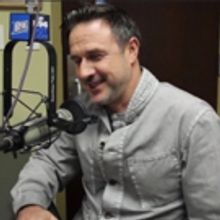 STAGE TUBE: David Arquette Talks SHERLOCK HOLMES in Chicago