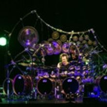 Drum Legend Terry Bozzio Presents Solo Musical Performance on World´s Largest Tuned…
