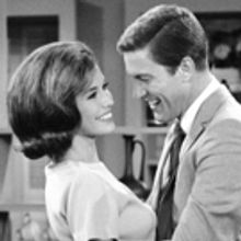 BWW Review: Absolutely Perfect THE DICK VAN DYKE SHOW Remastered on DVD!