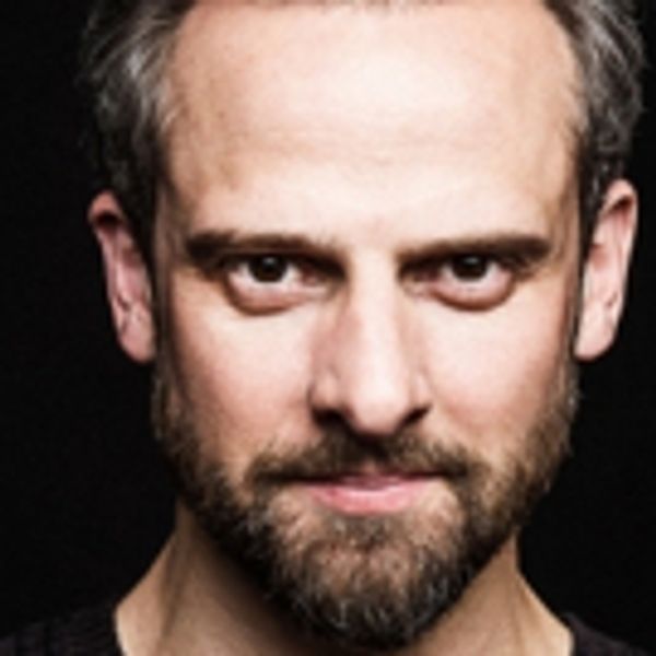 VIDEO: Michael Rouse Sings 'You Got Me' from SUPERHERO at Southwark; Cast Complete! - UK Regional Theater Video