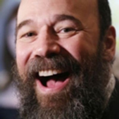 In the Spotlight Series: The Cast of FIDDLER ON THE ROOF!