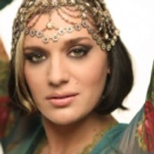 Wayne Hosford, Spencer Day & Ariana Savalas Head to The Colony Hotel's Royal Room Cab