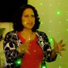 Award-Winning PINK HULK One-Woman Show Comes to the SaraSolo Theatre Festival