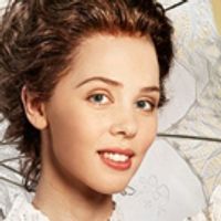 BWW REVIEW: Sir David McVicar' COSI FAN TUTTE Draws Out The Darkness Beneath Mozart's Photo