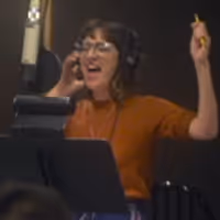 STAGE TUBE: Carmen Cusack Records 'Sun's Gonna Shine' from Martin & Brickell's… Video