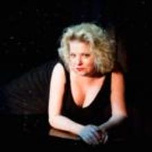 BWW Review: At Don't Tell Mama, Tanya Moberly's SONGS I FEEL LIKE SINGING Is a Mixed