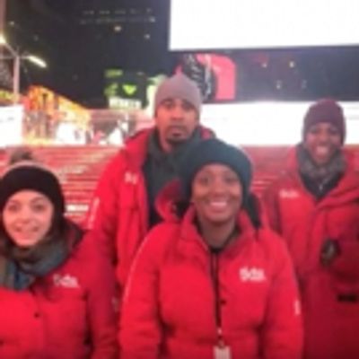 STAGE TUBE: NYC's TKTS Team Puts Spin on 'Pink Windmill Kids' Viral Video