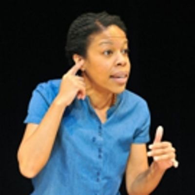 BWW Review: Nilaja Sun's Beautiful One-Woman Show PIKE ST., on Tour at Pillsbury House Theatre, is Not to Be Missed!
