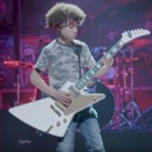STAGE TUBE: SCHOOL OF ROCK's Brandon Niederauer Celebrates July Fourth, Jimi Hendrix-Style!